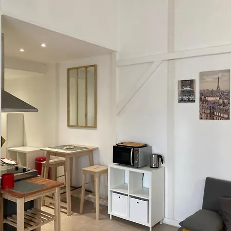 Studio Chez Bob Apartment Montreuil (Seine-Saint-Denis)
